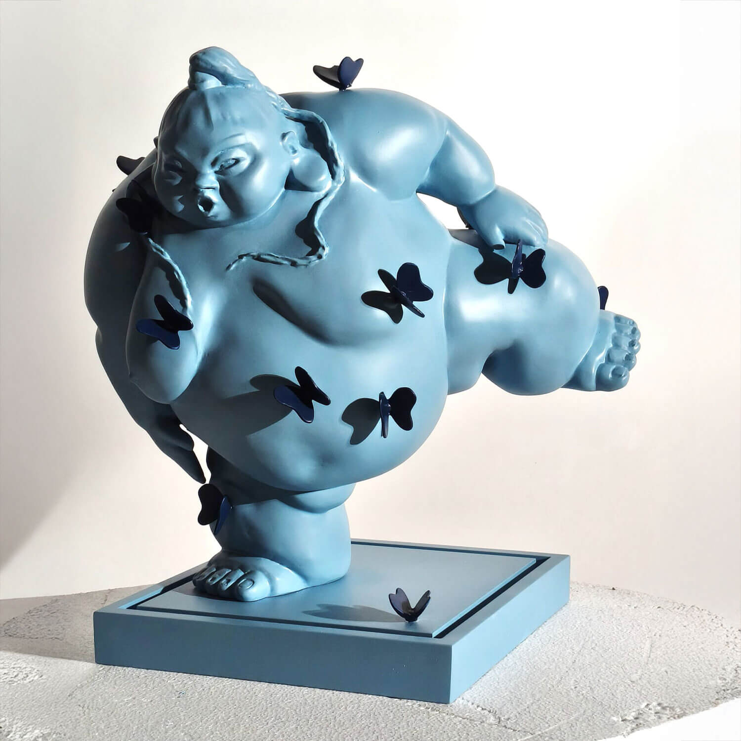Sumo sculpture - Andare e venire